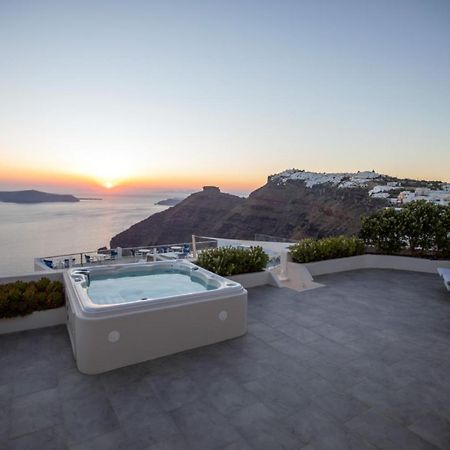 Sunset View Villa Santorini - With Outdoor Jacuzzi Firostefani Exterior photo