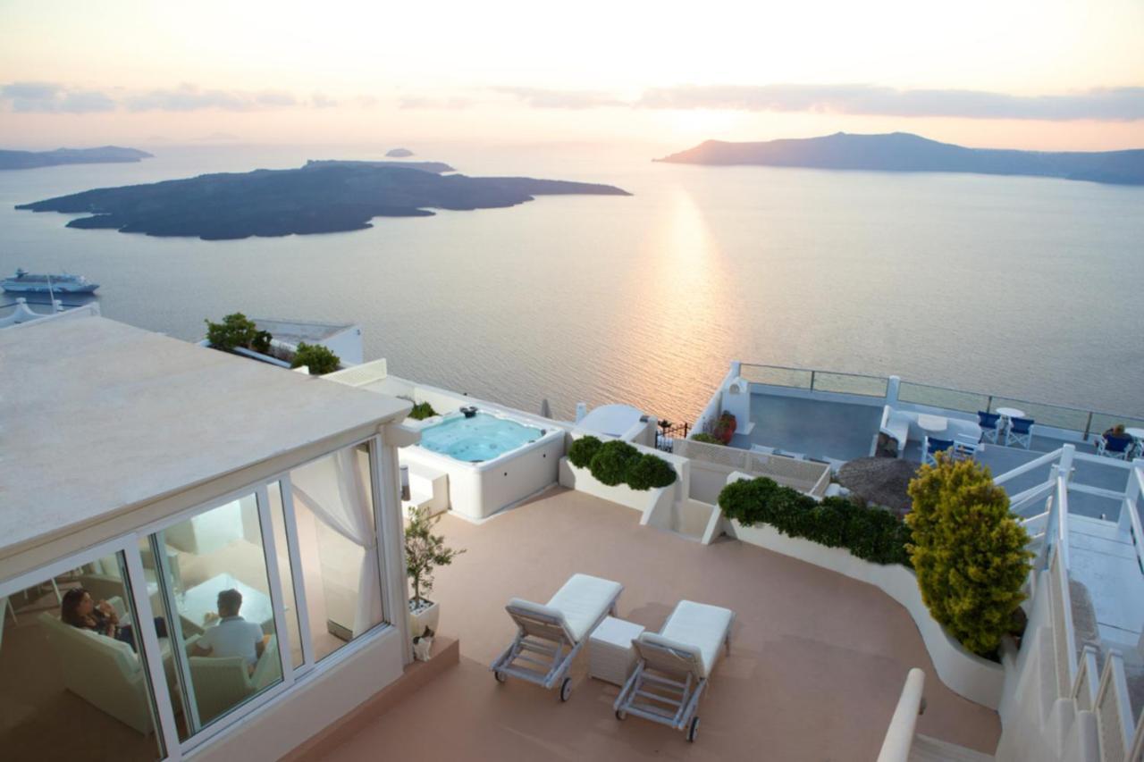 Sunset View Villa Santorini - With Outdoor Jacuzzi Firostefani Exterior photo